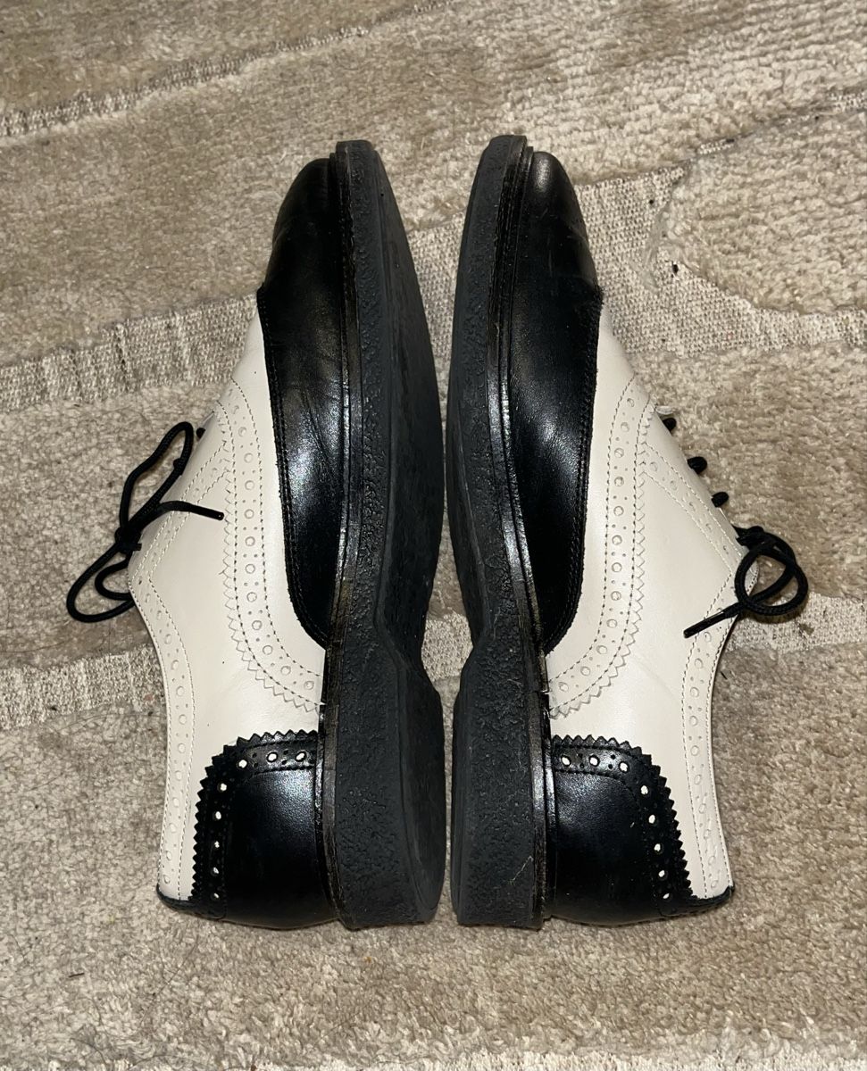 Scarpe da donna: Richelieus chaussures à lacet – Usato da Perrefitte venduto da lulusphere 2