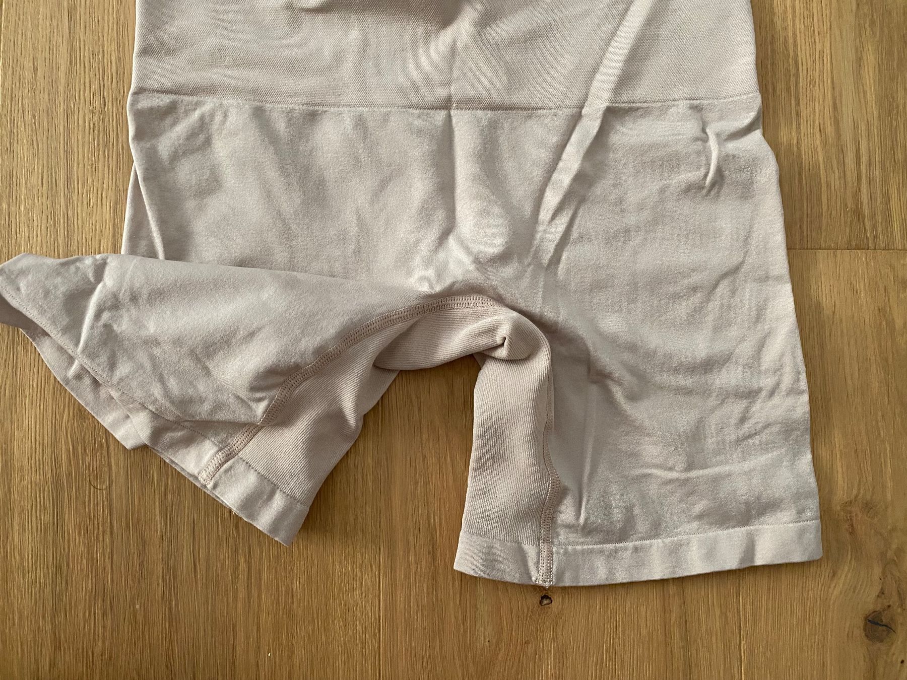 H&M Autres dessous: H&M Shape Underwear Grösse M – Neuf (Voir description) à Trachslau par M_Schmid81 1