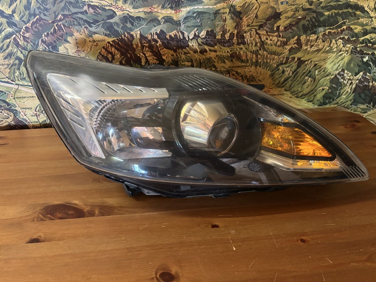 Ford Scheinwerfer: Ford Focus ST MK2 Facelift Scheinwerfer  – Gebraucht aus Stein am Rhein von Marekk. 1