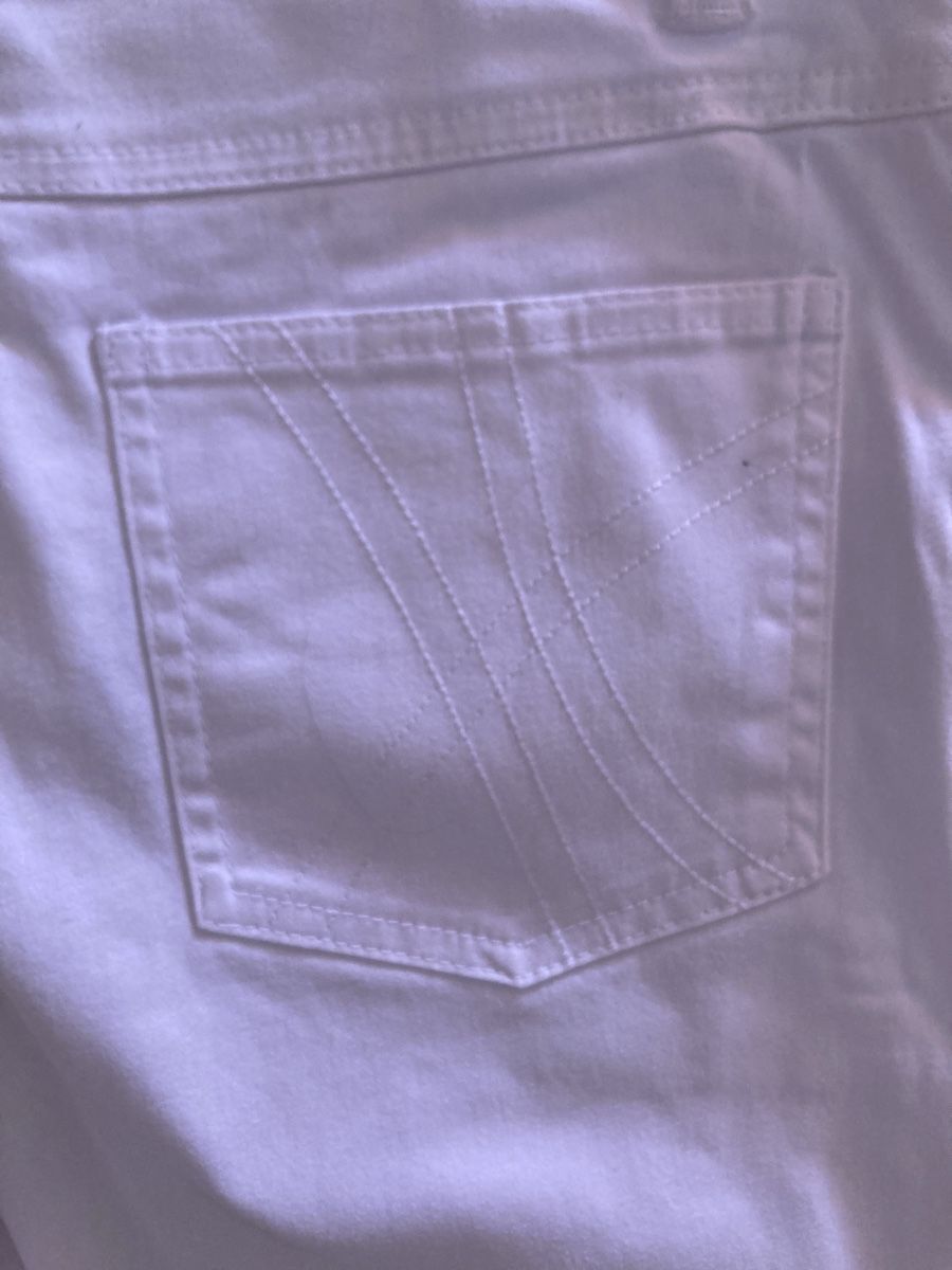 Pantalons: Weisse 7/8 Hosen – D'occasion à Geroldswil par schatz1962 3