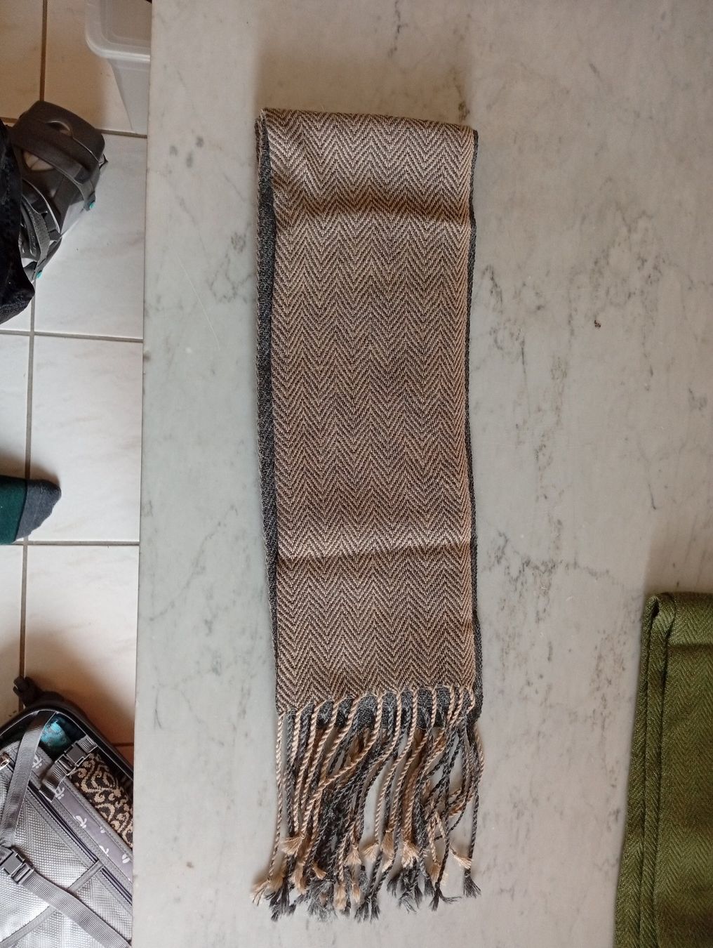 Foulard & Sciarpe: Schal 100% Babyalpaca – Nuovo (secondo la descrizione) da Winterthur venduto da fis_n2xv 1