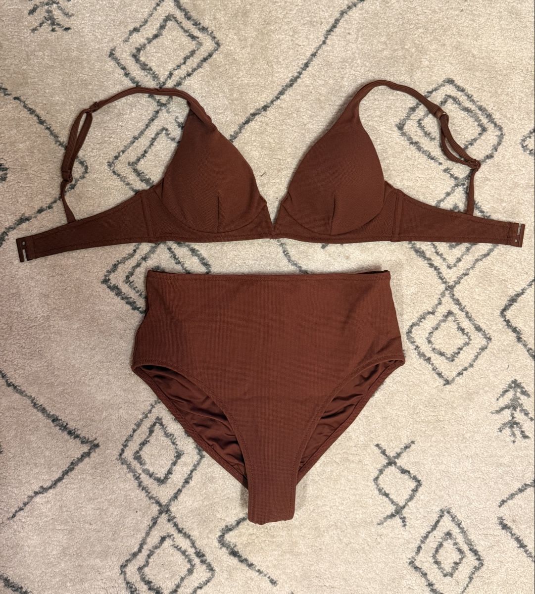 Costumi da bagno & Bikini: Bikini weinrot, Grösse M – Usato da Haldenstein venduto da ana_b8c7
