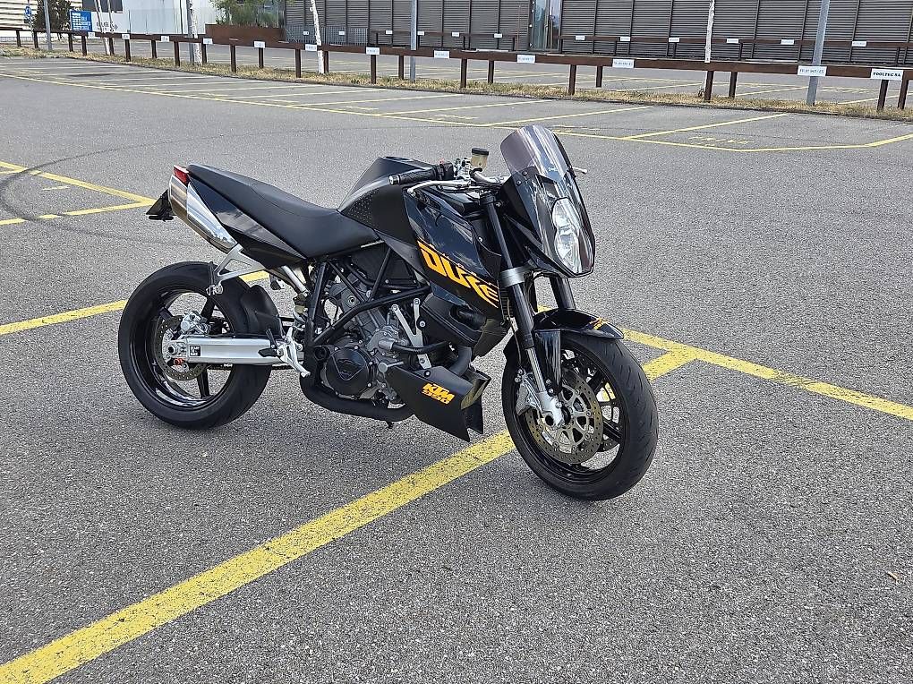 Route: 990 duke  – D'occasion à La Tour-de-Trême par mac_5hsm 2