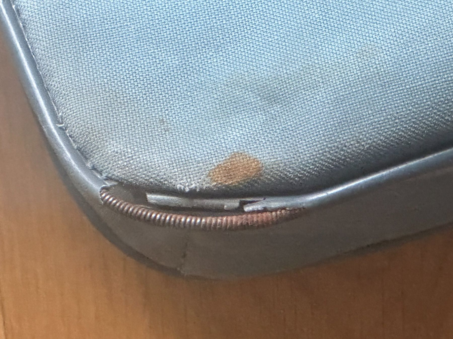 Swissair Taschen: Swissair Flightbag original – Gebraucht aus Basel von urst2005 2