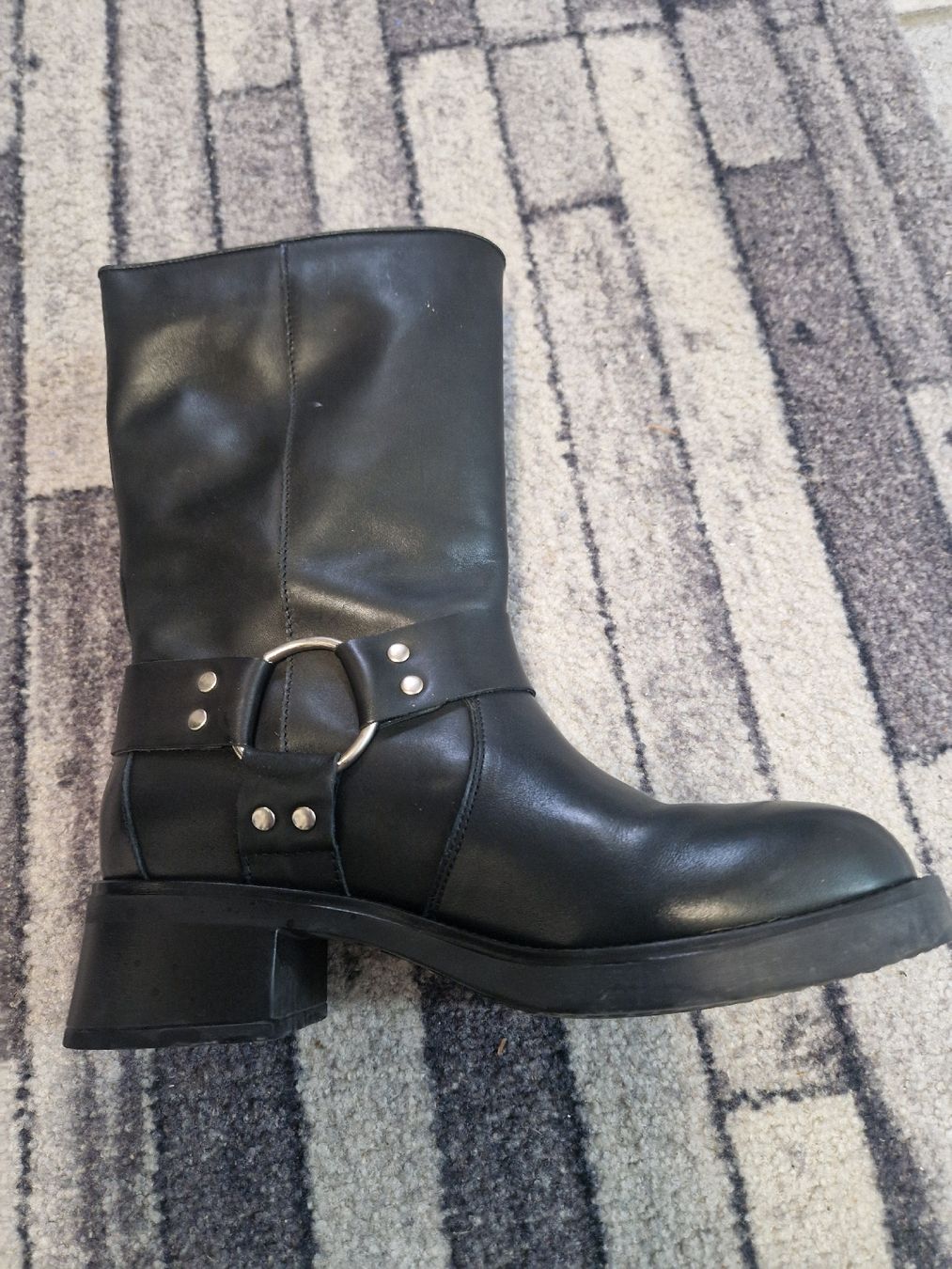 Steve Madden Scarpe da donna: Bikerstiefel Steve Maden Gr. 38 – Nuovo (secondo la descrizione) da Ellikon a d Thur venduto da coi_fs6b 1