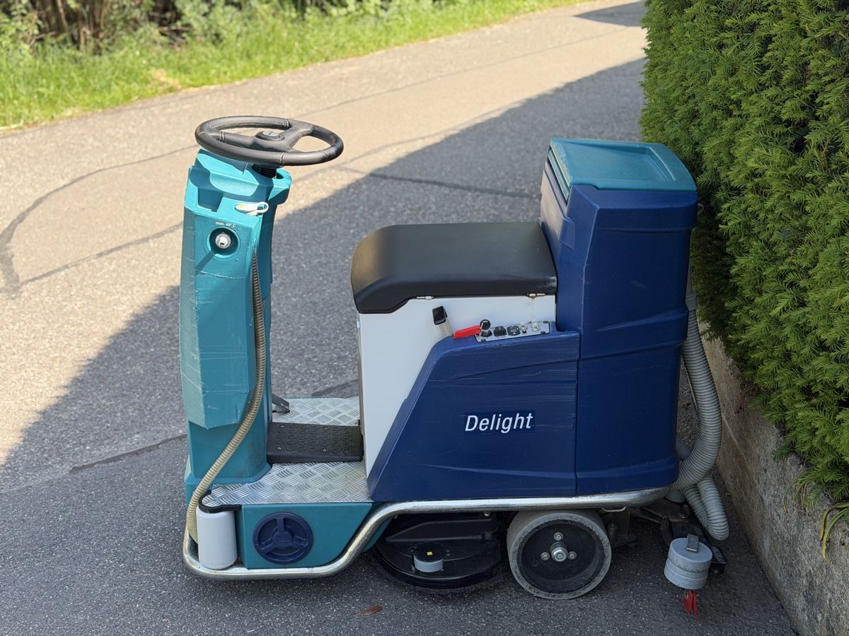 Wetrok Tutte le macchine: Wetrok Delight Scheuersaugmaschinen – Usato da Zullwil venduto da Autocentersalii 3