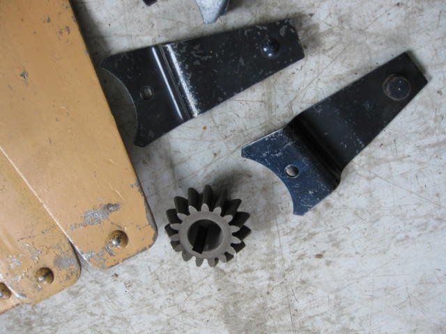 Raccolta foraggio grezzo: Ersatzteile zu Mähwerk PZ – Usato da Neudorf venduto da Siola71 3