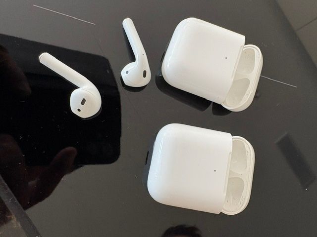 Apple Cuffie: Air Pods – Usato da Gommiswald venduto da Heirat 3