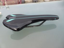 SELLE ROYAL Velosattel für Rennvelo, Gravel, MTB, City, top!