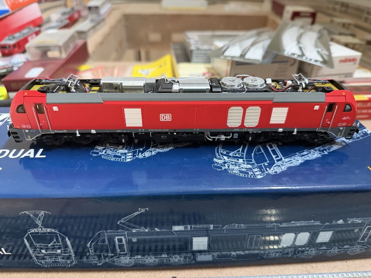 Modellini di ferrovie: Sudexpress Euro dual Br 159 DB AC digital  – Nuovo (secondo la descrizione) da Bercher venduto da Dispo0 1