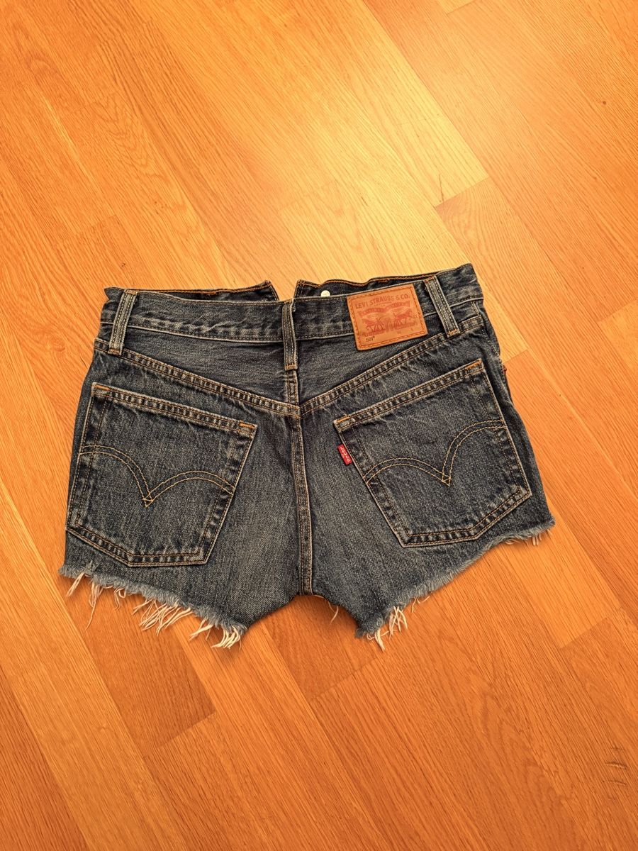 Levi's Hosen: Levis shorts – Gebraucht aus Zürich von smk_mh2n