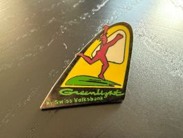 Swiss Volksbank Greenlight Pin / Anstecker, Top Zustand!