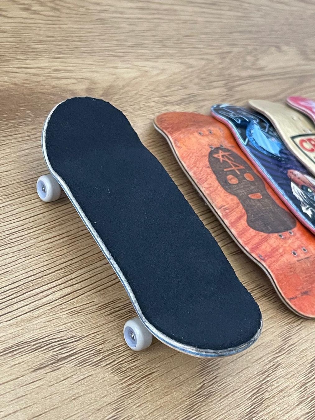 Skateboards: Set of 5 fingerboards with assorted designs – Usato da Gordola venduto da Elliot_23 3