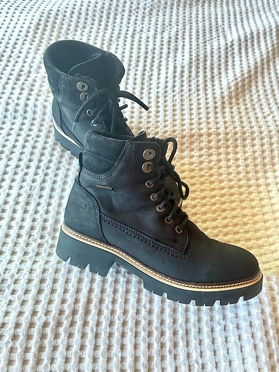 Chaussures femmes: Tamaris Boots  – D'occasion à Alpnachstad par sin_v7ms