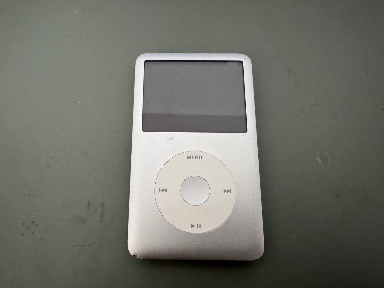 Apple Lettore multimediale portatile: Apple iPod Classic 80 GB Silber - A1238 6. Generation – Usato da Wolhusen venduto da uyan 1