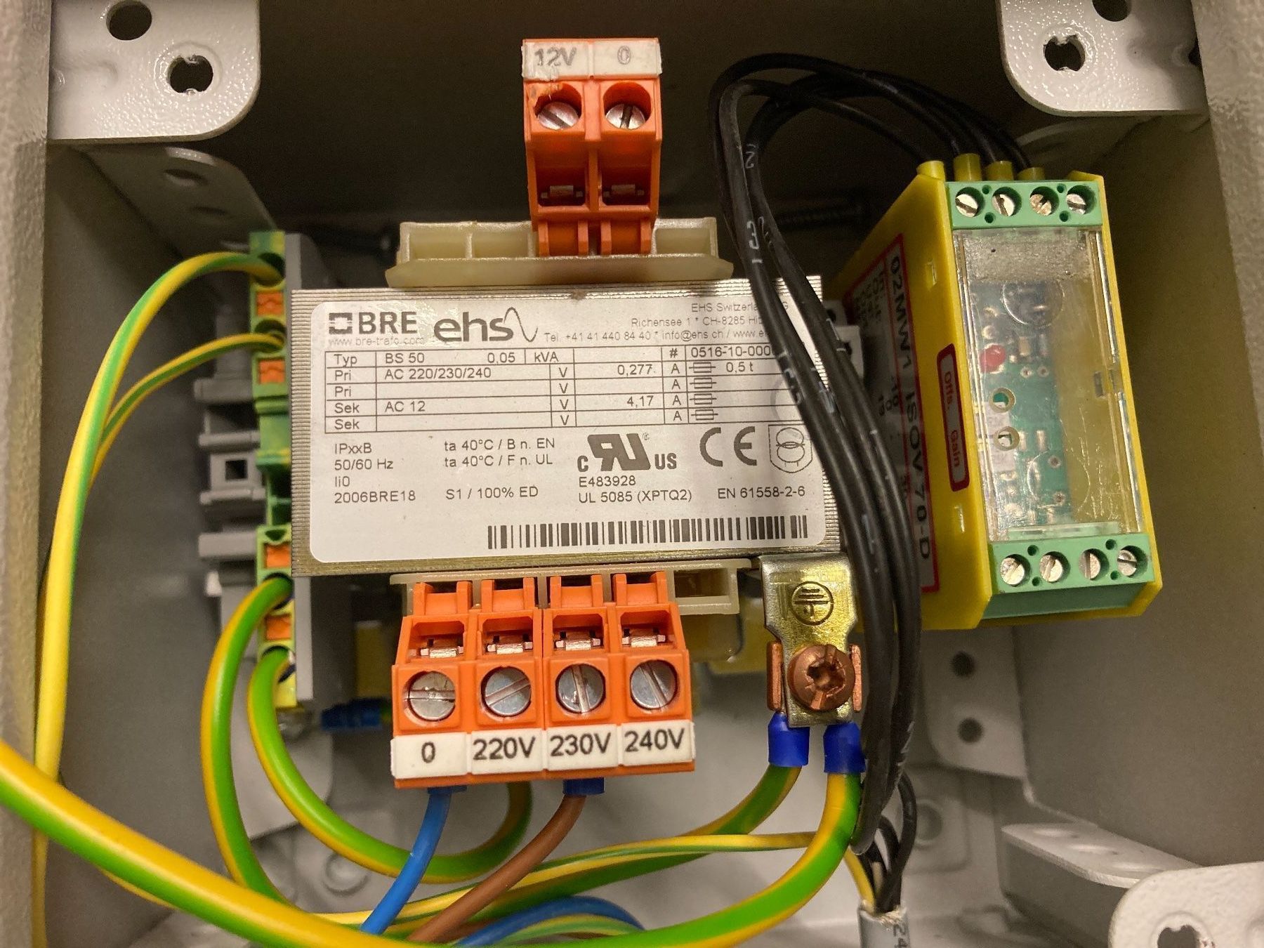 Componenti elettronici: Elektro Box – Usato da Rüti ZH venduto da Walti0 2