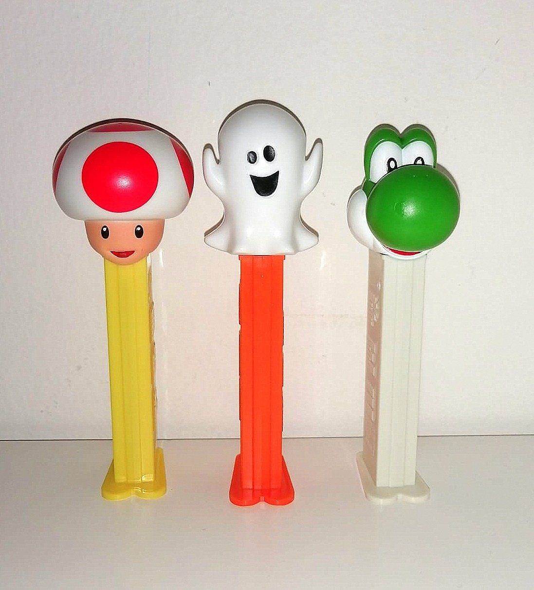 Pez Statuette: PEZ Spender - Toad/Spookie Characters Geist/Yoshi – Usato da Brunnadern venduto da -Amarilis-