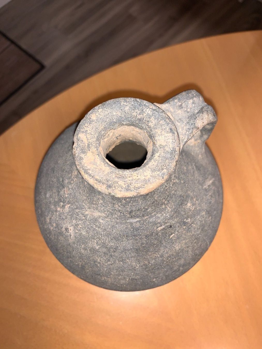 Caraffe: Sehr alter Ölkrug – Usato da Saanen venduto da Mikeman2 4
