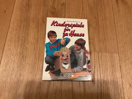 Kinderspiele für Zuhause  Buch