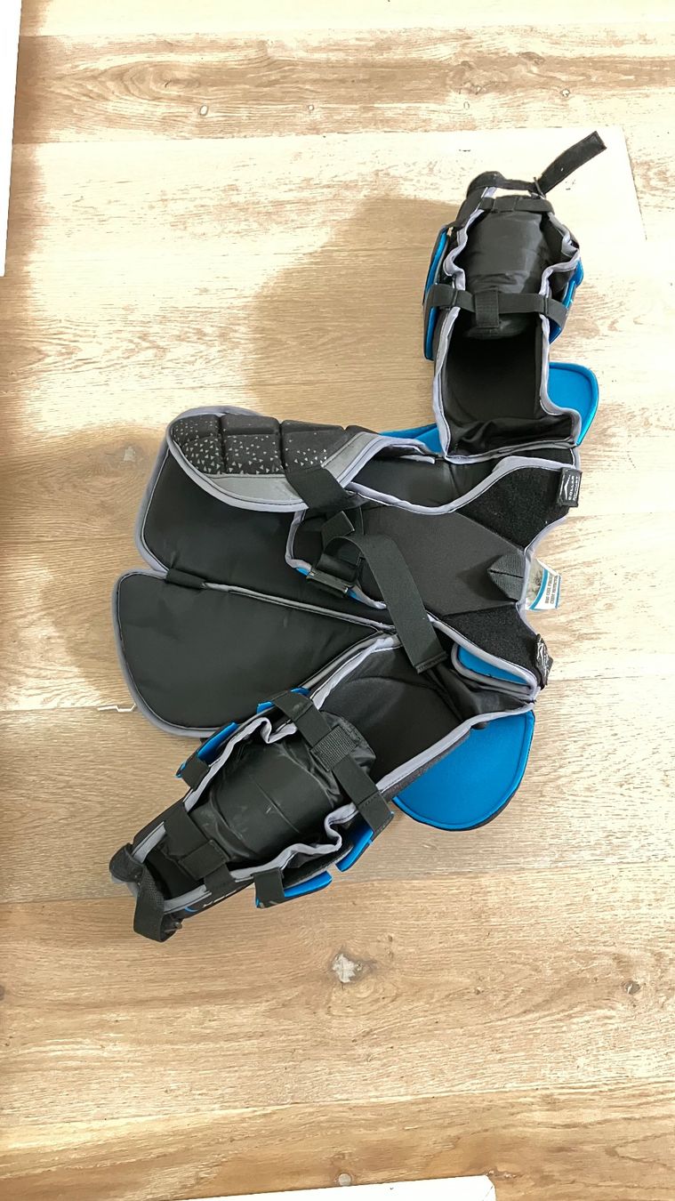 Bauer Protezioni & Imbottiture: Goalibrustpanzer Eishockey – Usato da Wallisellen venduto da dickenmann 1