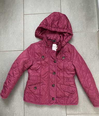 Steppjacke mit Kapuze Grösse 128
