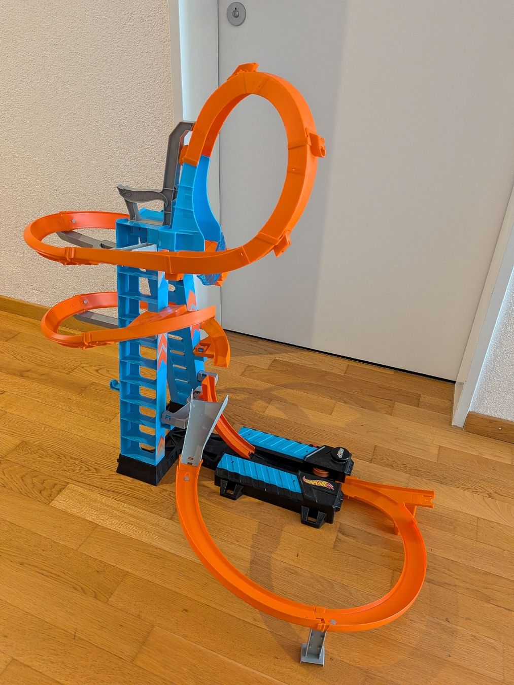 Hot Wheels Piste: Hot Wheels Sky Crash Tower – Usato da Illnau venduto da iwo_jyy5 1