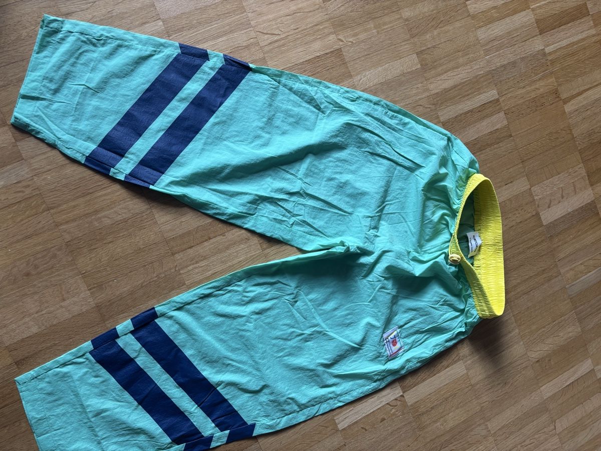 Hosen: Trainerhose – Neu (gemäss Beschreibung) aus Bern von ann_gabrielle