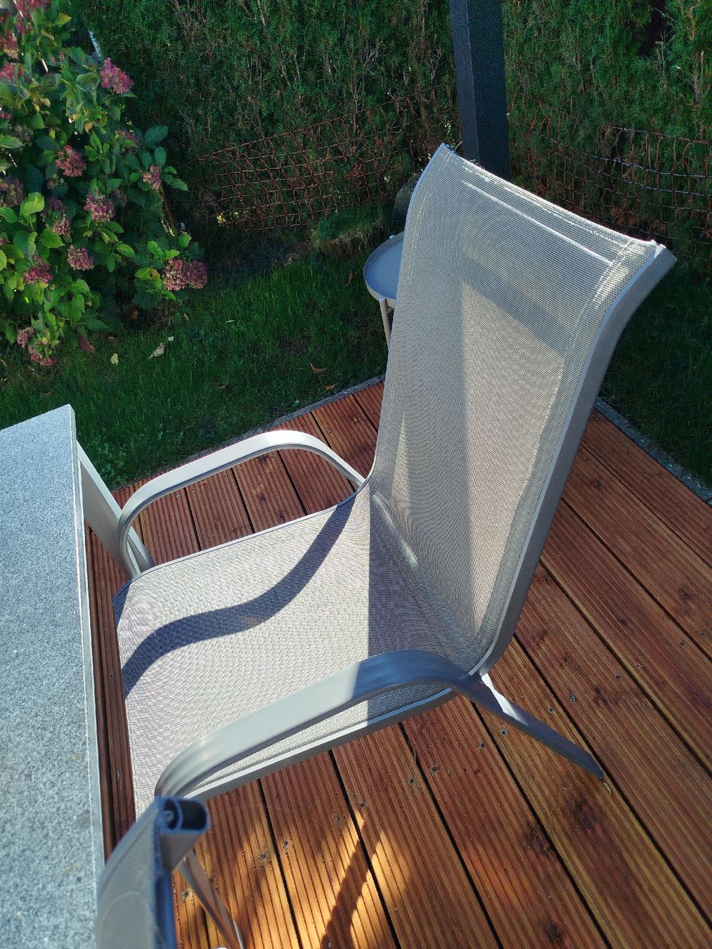Set tavolo e sedie: Gartentisch mit 4 Gartenstühle – Usato da Züberwangen venduto da Bbaron 5