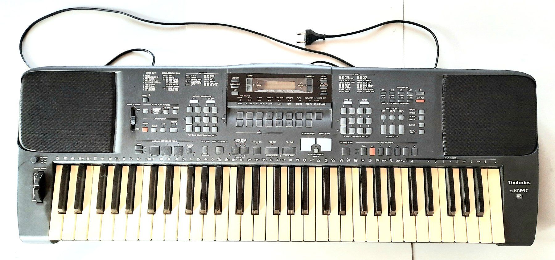 Technics Strumenti musicali: Technics SX-KN901 Keyboard – Usato da Stettlen venduto da wewe54