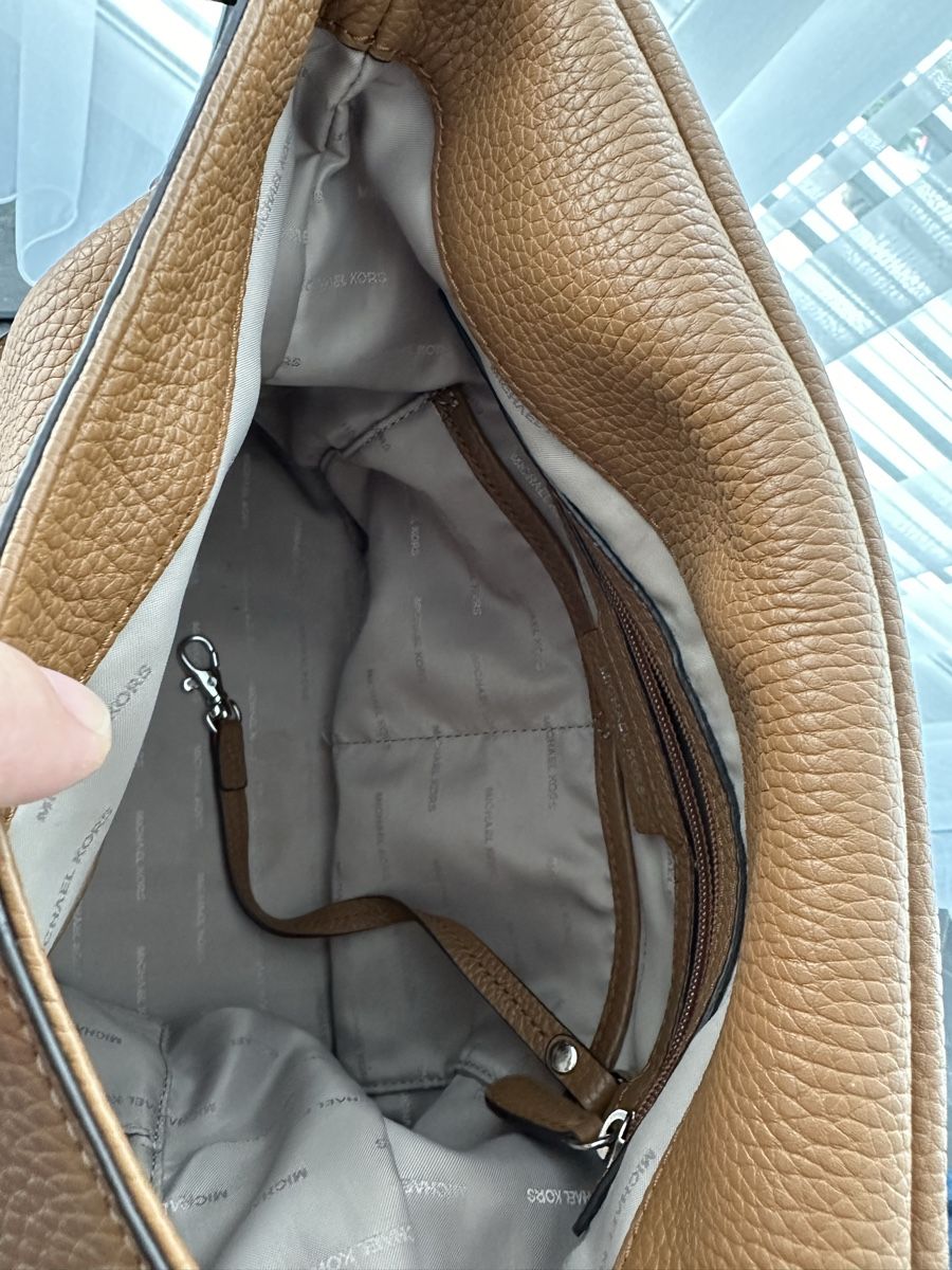 Michael Kors Borse da donna: Michael Kors Ledertasche braun Wildleder Beutel – Usato da Bronschhofen venduto da -BeeN- 9