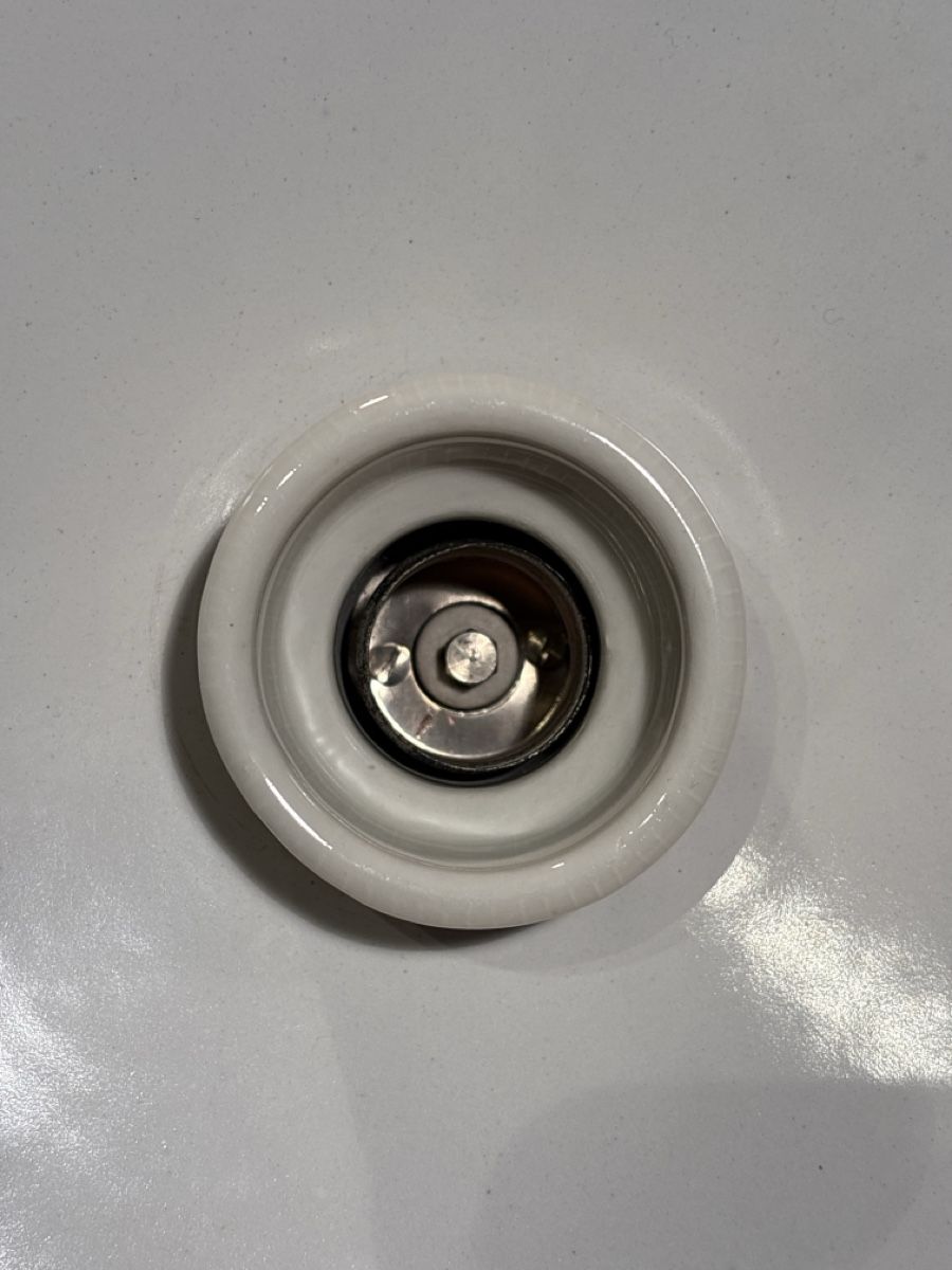 Lampenschirme: Hängelampe Emaille weiss mit Metallrand – Gebraucht aus Thun von Gitarre-1 6