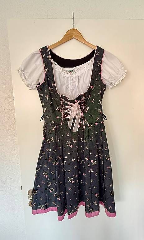 Vestiti: Dirndl von MarJo – Usato da Zürich venduto da Grit_M. 1