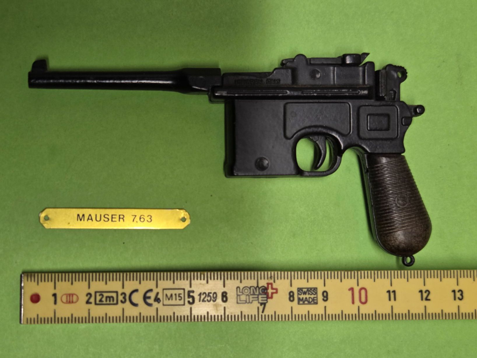 Schweizer Armee Kit di modellismo & Modellini statici: Miniature Mauser 7.63 en métal – Usato da Choëx venduto da Solmo51 1