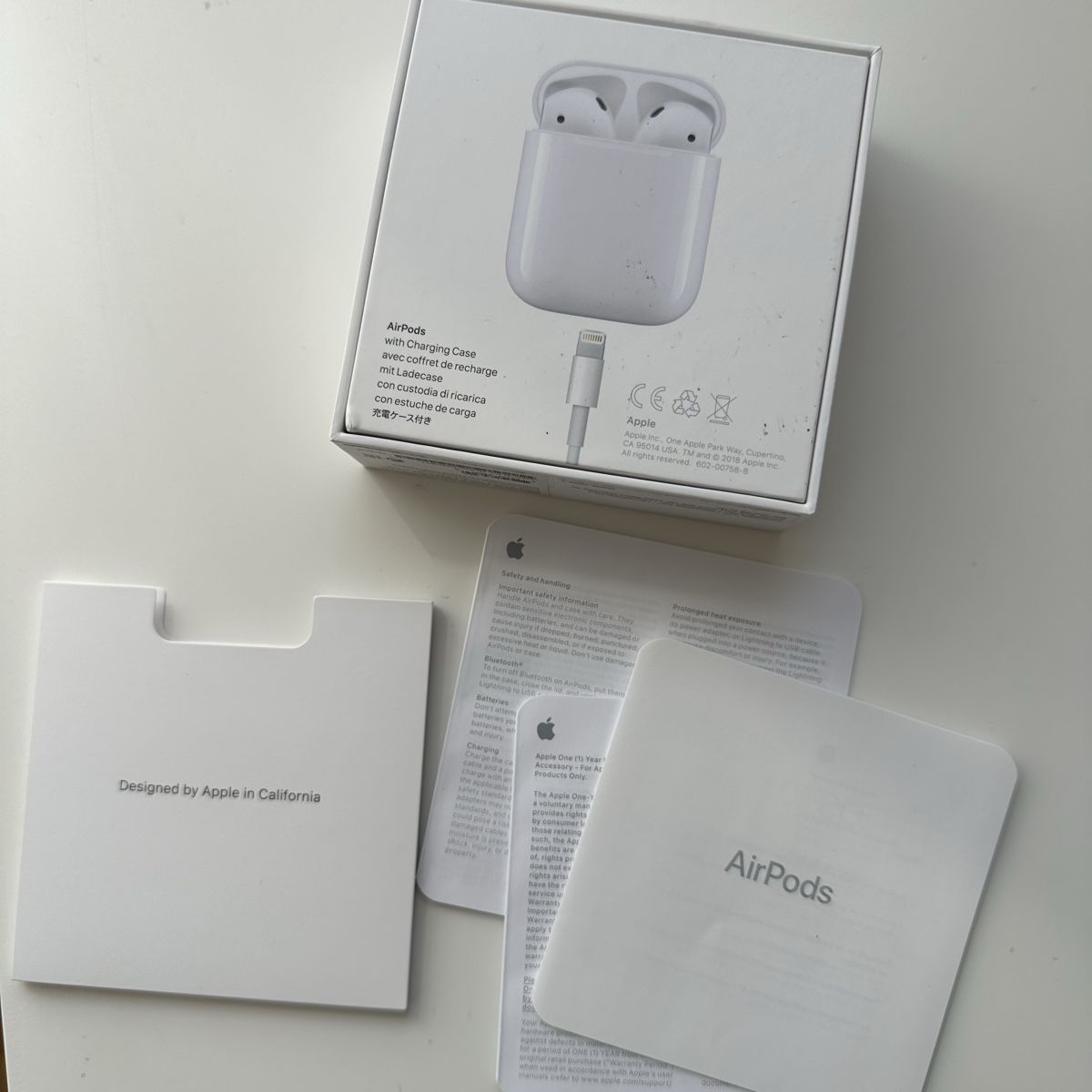 Apple Casques audio: AirPods Generation 1  – Défectueux à Givisiez par dor_xb9k 2