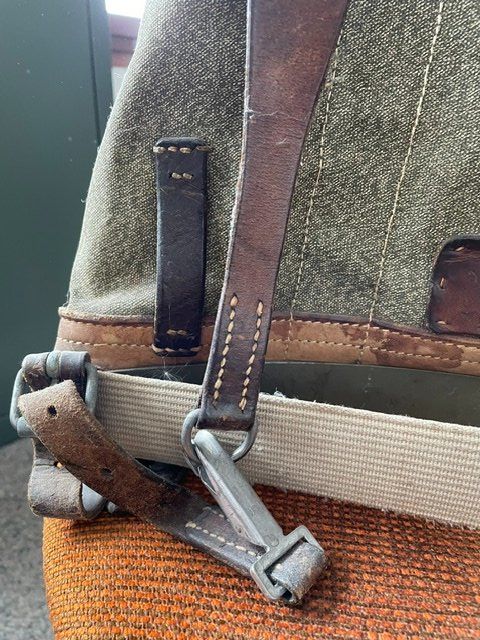 Schweizer Armee Zaini: Schweizer Armee Rucksack Vintage Leder Wasserdicht – Usato da Reinach AG venduto da joric06 4
