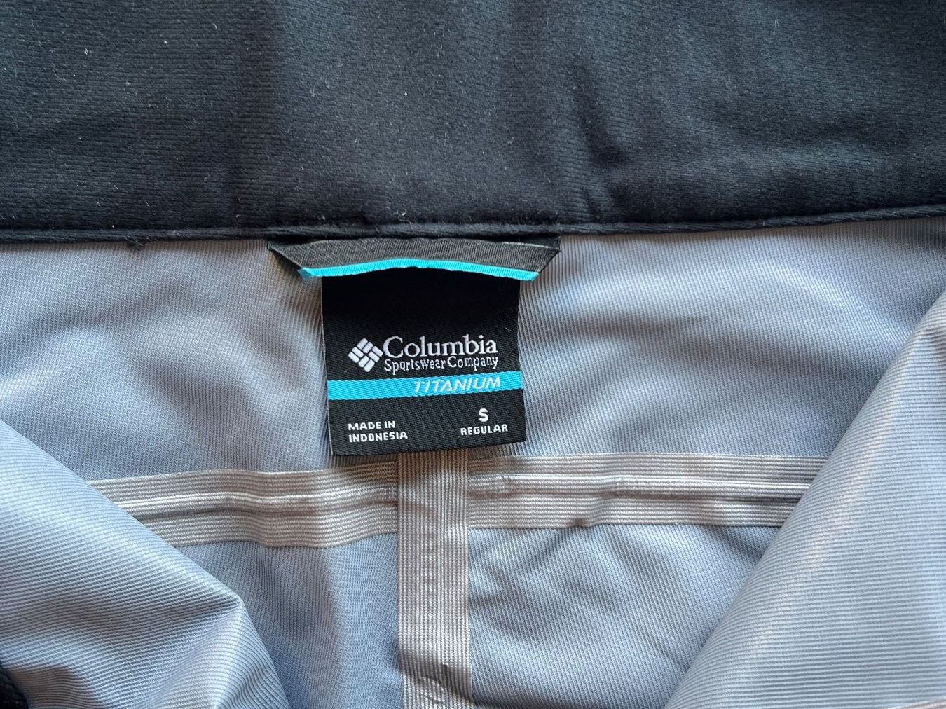 Columbia Pantaloni: Columbia Hardshell Titanium Hosen / Gr. S – Usato da Meggen venduto da heyleg1 1
