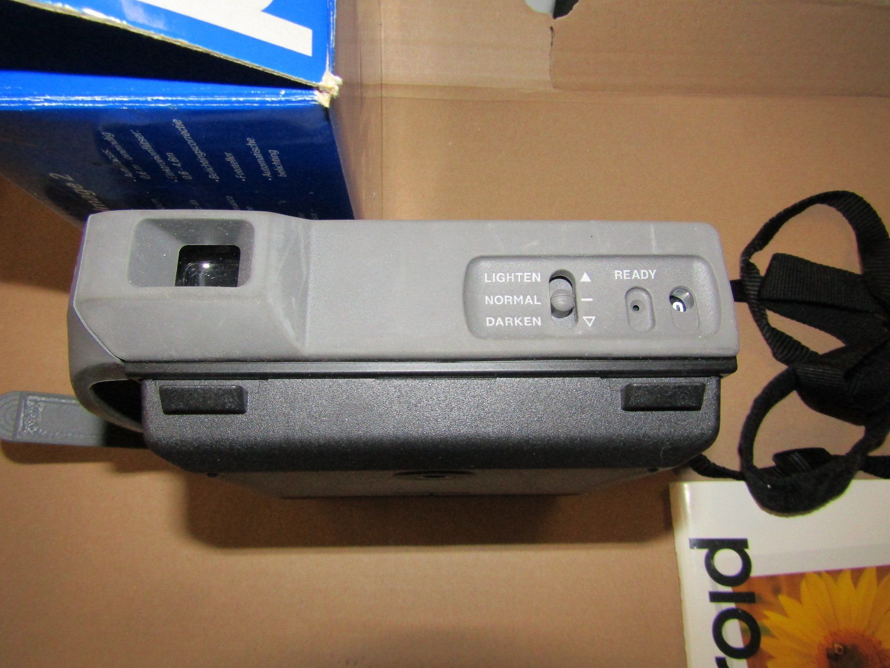 Polaroid Kamera: Polaroid Kamera Image 2 – Gebraucht aus Wädenswil von verebe 2