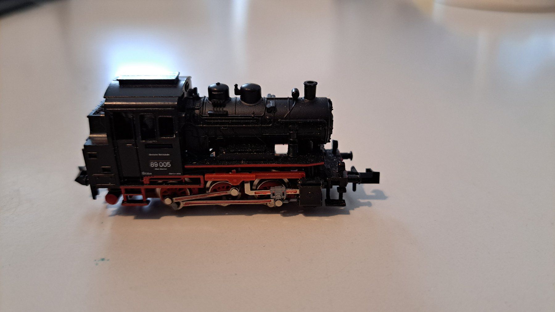 Trix Modelleisenbahnen: Minitrix Lokomotive – Gebraucht aus Oerlingen von