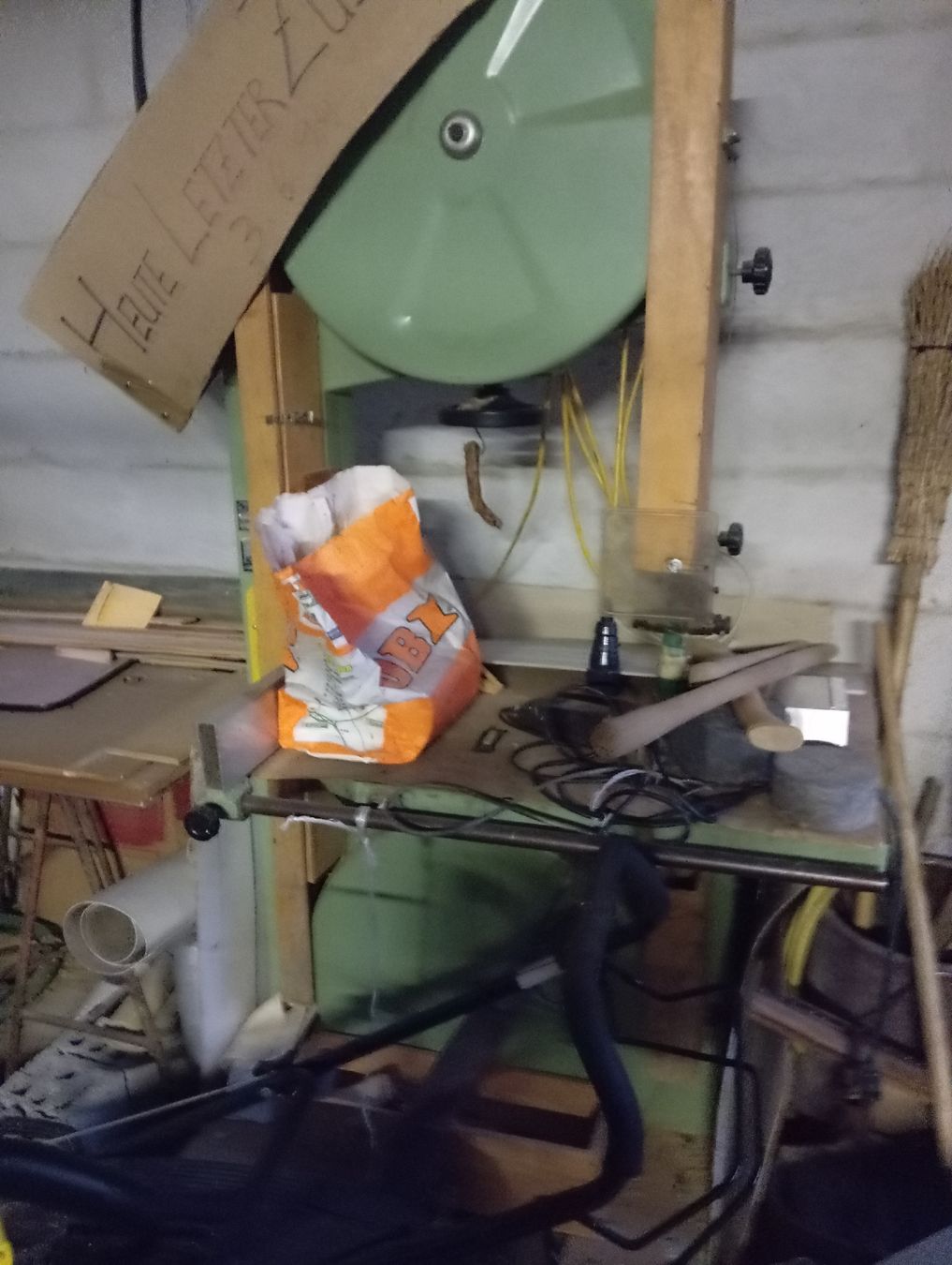 Toutes les machines: Bandsäge Holzbearbeitung  – D'occasion à Belp par Guadalupe84 2