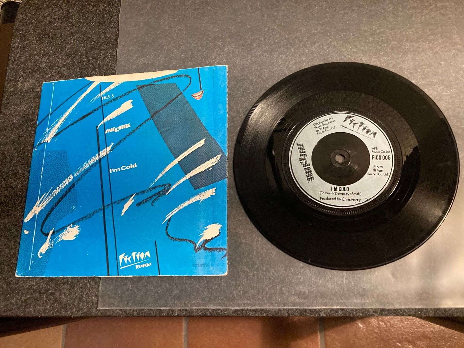 Dischi in vinile: The Cure - Jumping Someone Else's Train – Usato da Fribourg venduto da Karushi 1