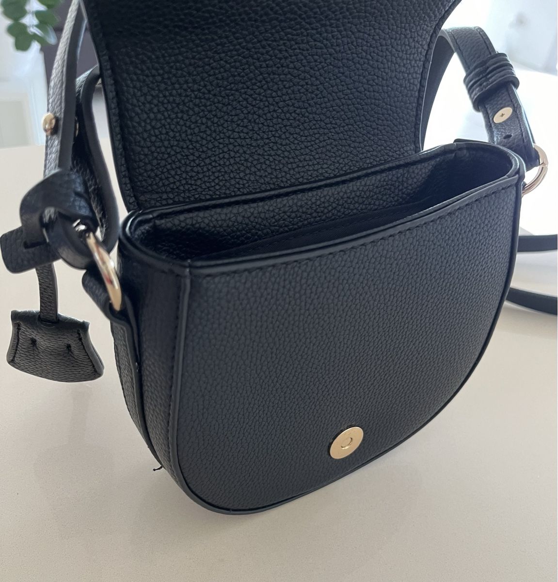Trussardi Sacs femmes: Handtasche NEU von Trussardi – Neuf (Voir description) à Russikon par Suomi11 3