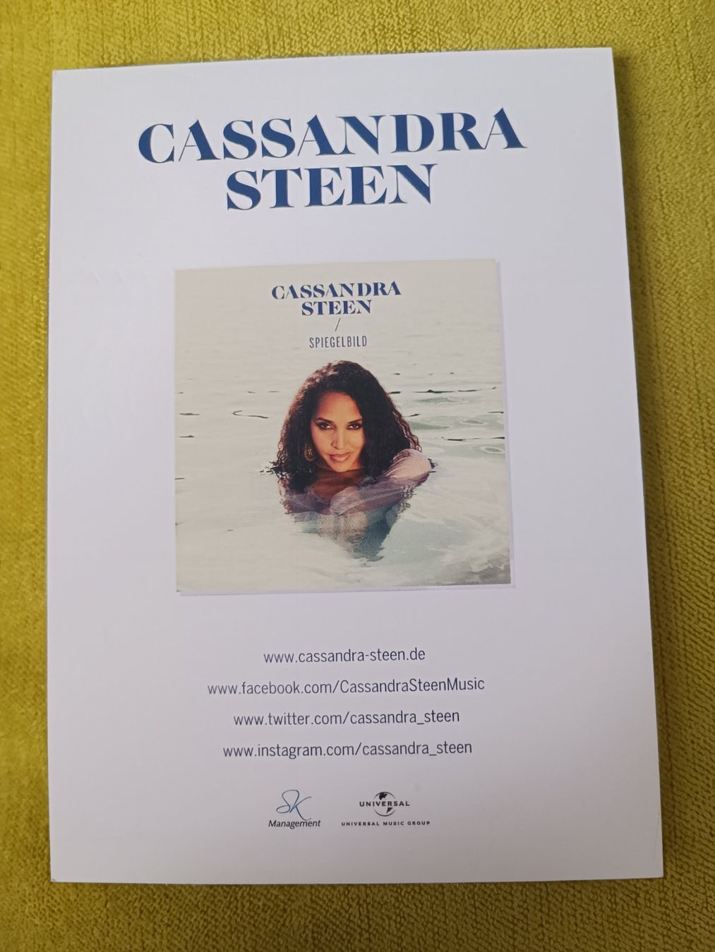 Autografi: Cassandra Steen - signierte Autogrammkarte – Usato da Menziken venduto da Artographs 1