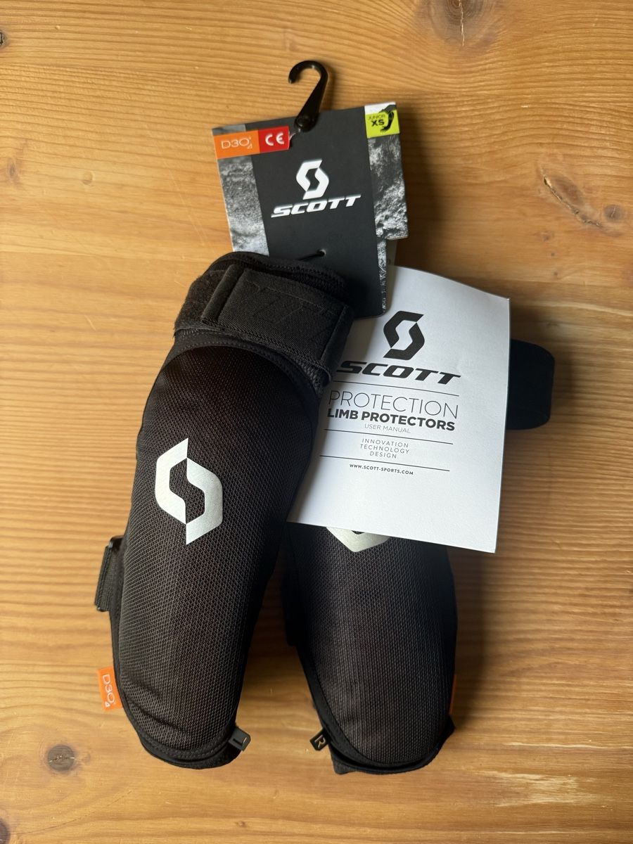 Protections: SCOTT Elbow Guard Jr Softcon  – Neuf avec emballage d'origine à Wabern par jofreebe