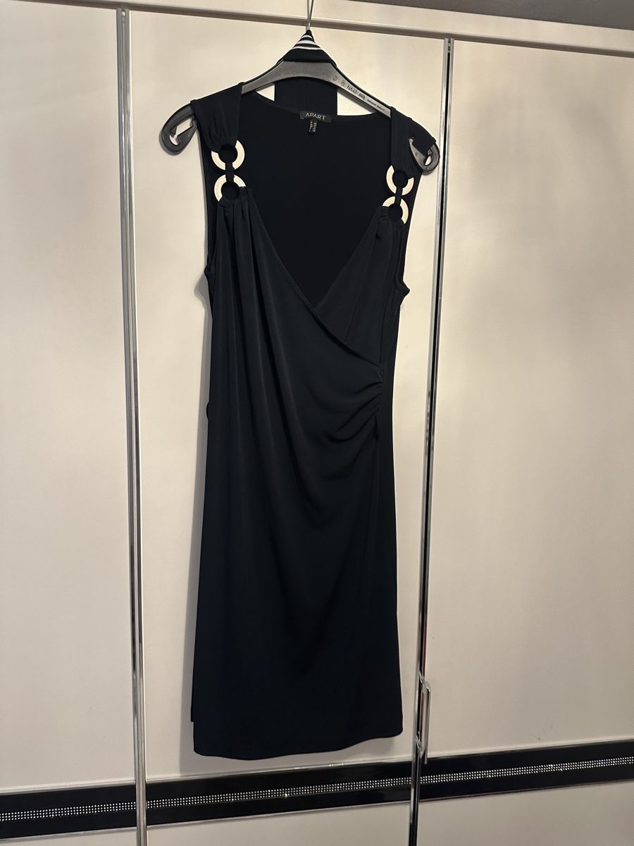 Vestiti: Cocktail Kleid von Apart Manor Gr.40 – Usato da Pfungen venduto da Outlet64