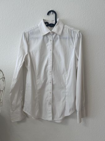 Chemise Zara Basic, cintrée, taille S-M