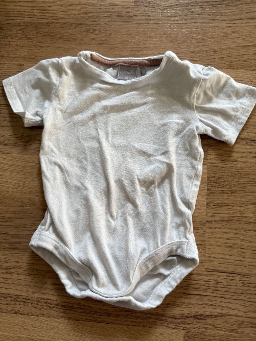 Lotti & Set di vestiti: 4 Body kurzarm Grösse 68 – Usato da Dottikon venduto da dcwidmer 3