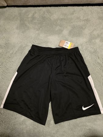 Neue Nike Dri-FIT Slim Fit Fussball Shorts, Grösse S
