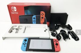Nintendo Switch V2 32GB Neon – komplett mit OVP Japan Import