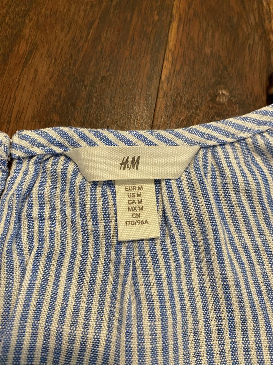 H&M Top: Luftig leichtes Top Grösse M neu – Nuovo (secondo la descrizione) da Winterthur venduto da Sunshineandrain 1