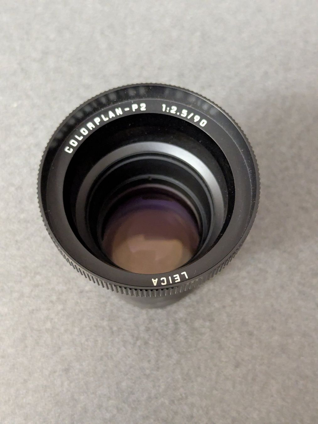 Leica Obiettivi: Leica Colorplan P2 1:2.5 90mm Projektor-objektiv – Usato da Bischofszell venduto da Blende2